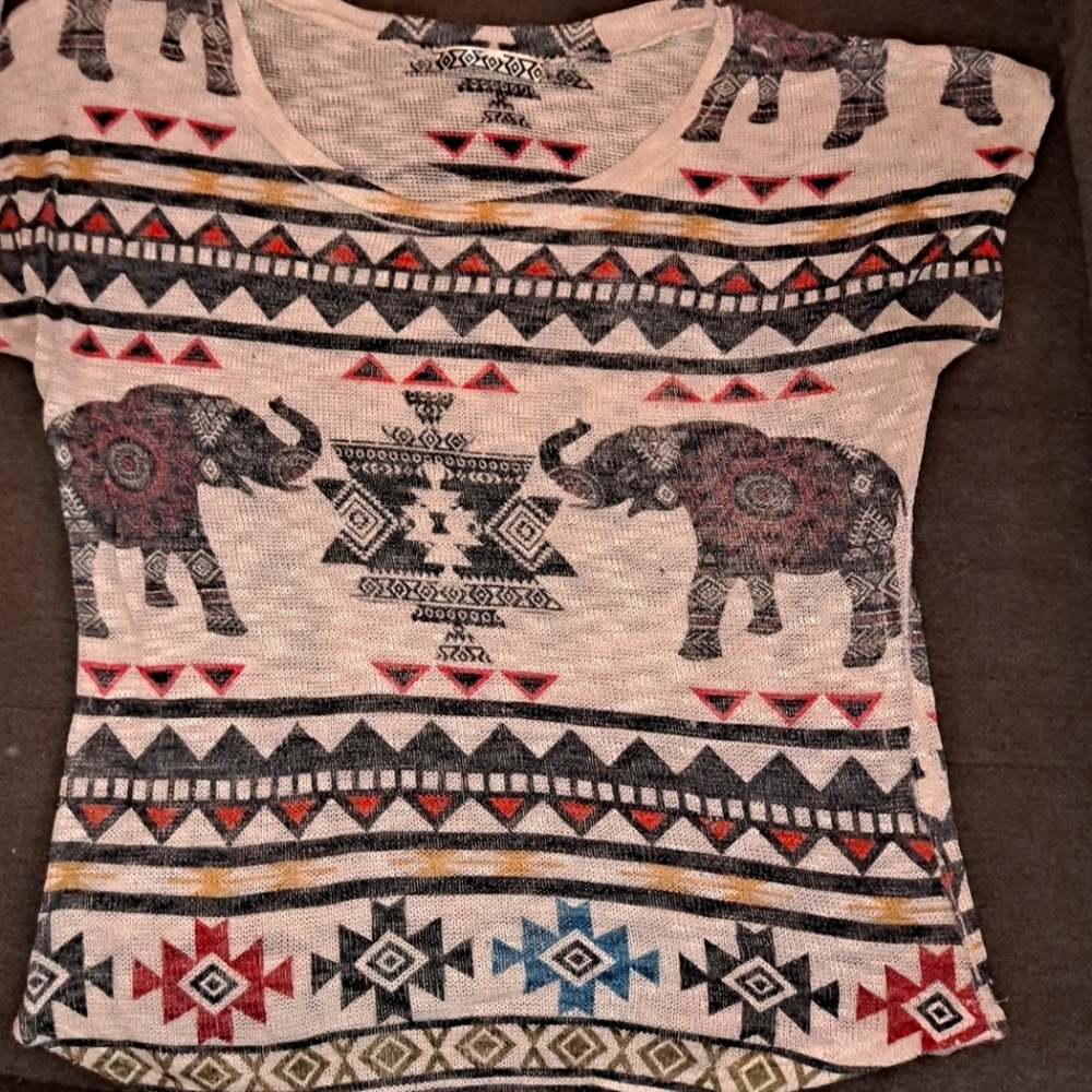 Bohemian style tee